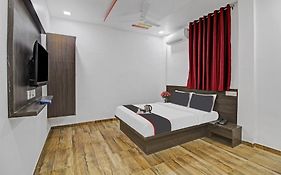 Collection O Sairaj Lodging & Boarding